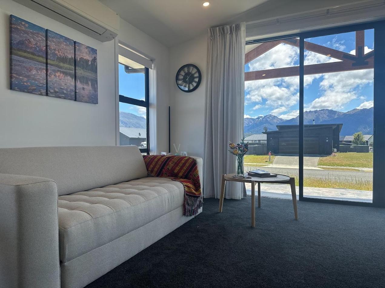 Holiday Home In Beautiful Te Anau Εξωτερικό φωτογραφία